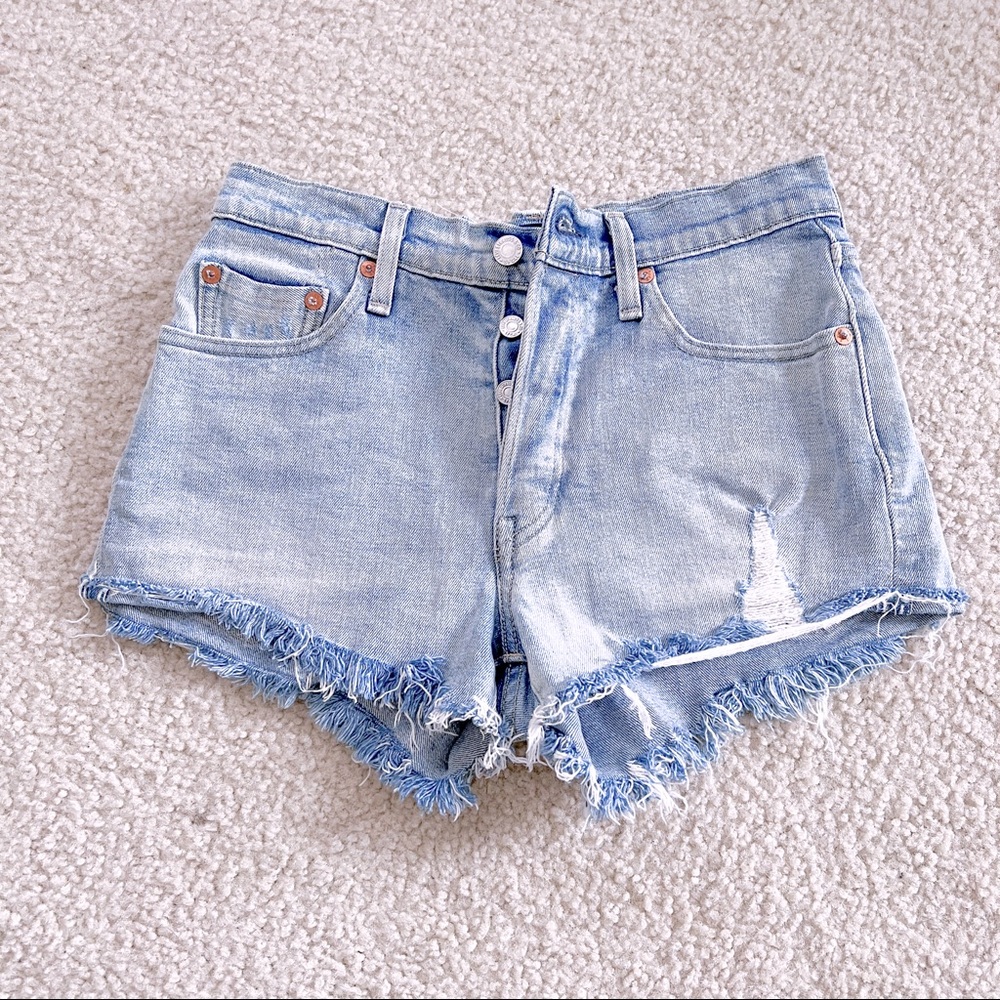 Levi's Women's 501 High-Rise Jean Shorts